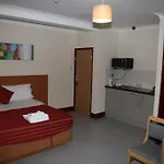 Grove Apartments