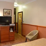 Holiday Villa Hotel