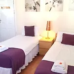 London-Big Bed