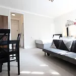 Cosy Central Apartments - Oxford Street - Hyde Park