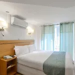 Ambassadors Hotel