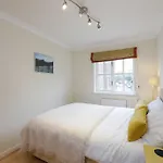 Two Bedroom Waterloo Apartment