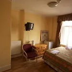 Camelot House Hotel