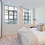 Luxury Royalty Mews