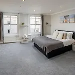 Victoria Penthouse Apartment