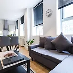 Aldgate Apartment