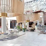 Novotel London Heathrow Airport T1 T2 And T3