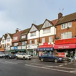 New 3 Bedroom House Near Wembley Stadium