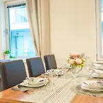 River Walk Suite - Canary Wharf