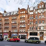 Stylish Buckingham Apartment Victoria