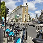 The Beverley Hotel London - Victoria