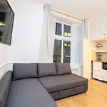 Knightsbridge Apartments