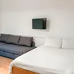 Knightsbridge Apartments