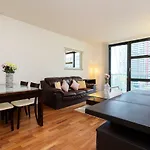 Oyo Home Canary Wharf