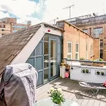 Super cool 2 bedroom split level duplex