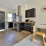 2 Bed Eco Apt,Hammersmith London