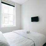 Hausd - Clerkenwell