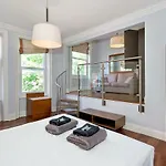 Sloane Square Apartments