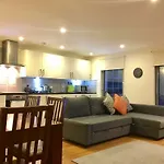 Modern Apartments In Bayswater Central London Wifi & Aircon - By City Stay London