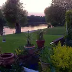 Chiswick Riviera With Free Parking