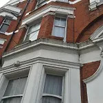 Stunning 2 Bed Flat Shepherds Bush