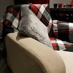 Mile End Apartment