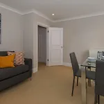 One Bedroom High Street Kensington Apartment