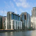 41 Millharbour
