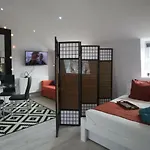 Quirky Cosy Marleybone Victorian Loft Apartment