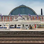 Bright 1 Bedroom Apt In Kensington Olympia