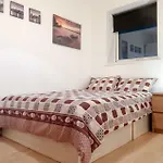 Central House - Deluxe Guest Room 2