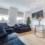Charles Dickens, Tate Modern Apartments