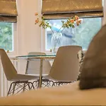 Brondesbury Apartments