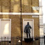 Elegant Very Central: Fitzrovia W1. King Bed, Wifi