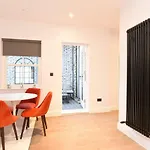 Vauxhall Bridge Apartments