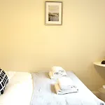 Heathrow Ensuite Rooms