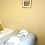 Heathrow Ensuite Rooms