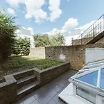 Regent Canal Apartments