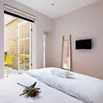 Hausd - Clerkenwell