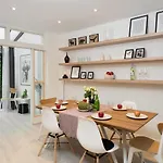 Huge & Central 3 Bedr, 4 Beds, 2,5 Bath Covent Gdn