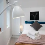 Huge & Central 3 Bedr, 4 Beds, 2,5 Bath Covent Gdn