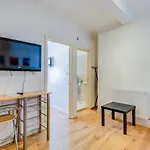 14 Bouverie Place