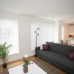 Moonside - Stunning Angel Apartments