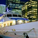 Absolute Pleasure Yacht
