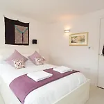 Veeve - Modern Edwardian