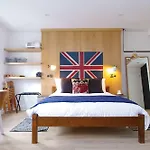 The London Agent Fitzrovia Studio 3