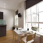 Notting Hill Serviced Apartments