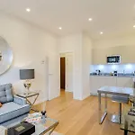 Lak Serviced Apartments