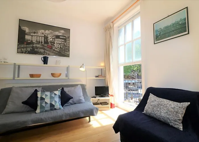 Swinton Street Apartments
