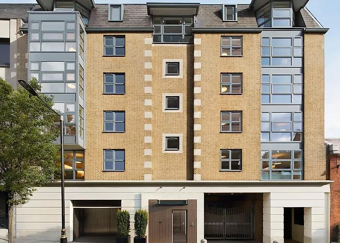 Como Metropolitan London Residences